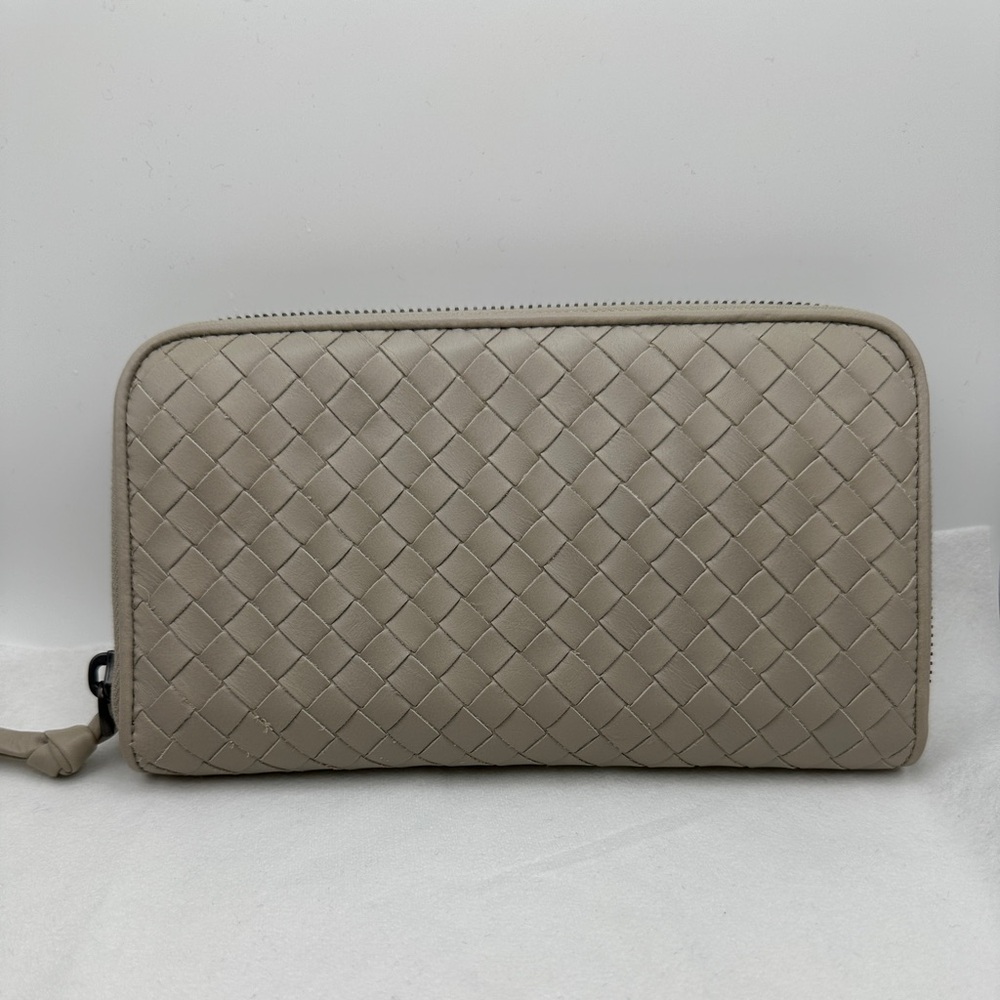 Bottega Veneta Intrecciato Leather Continental Wallet